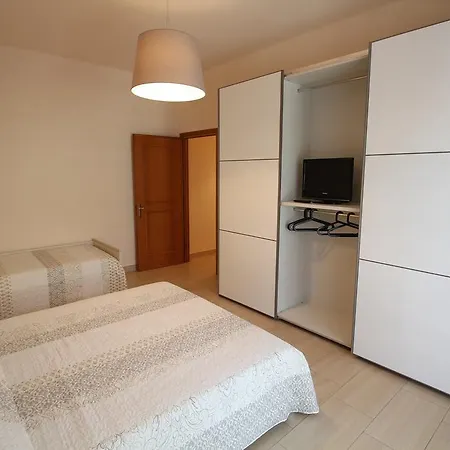 Colombo Trilocale 249 Daire Taggia